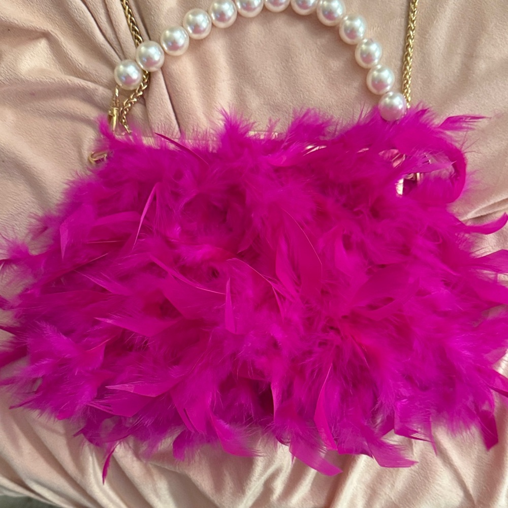 Pink Feathered Women's Bag with Pearl Handle - Picture 3 of 5